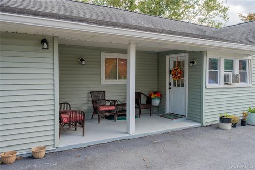 191 Liberty Corners Rd, Pine Island, NY, 10969-1618 | Card Image