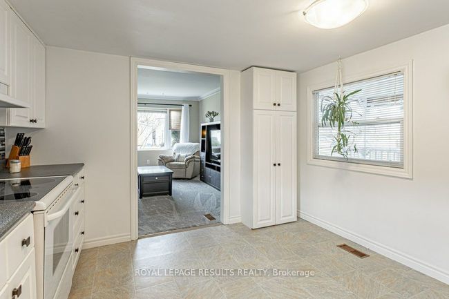 10 Willowdale Avenue, House other with 2 bedrooms, 1 bathrooms and 5 parking in Malahide ON | Image 8