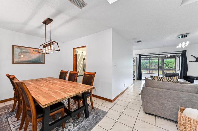 4709 Nw 30 Th St, Condo with 3 bedrooms, 3 bathrooms and null parking in Coconut Creek FL | Image 10