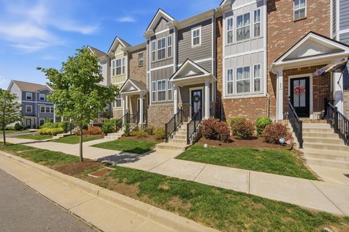 853 Westcott Ln, Antioch, TN, 37013-5272 | Card Image