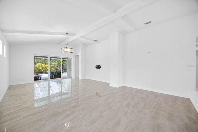 12739 Rainwashed Loop, House other with 3 bedrooms, 2 bathrooms and null parking in Parrish FL | Image 17