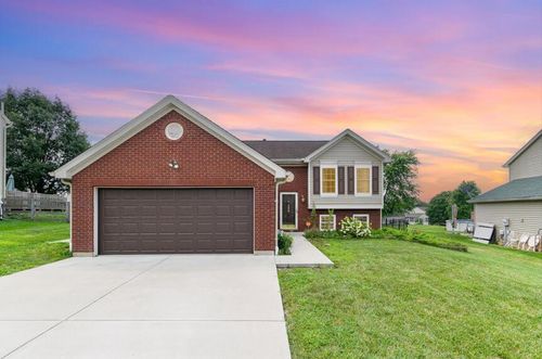 2664 Ridgecrest Dr, Florence, KY, 41042-8938 | Card Image