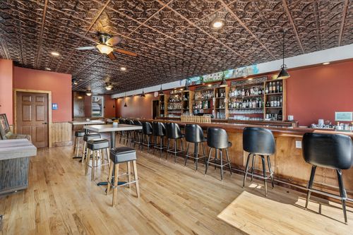 5520 W Vliet St, Milwaukee, WI, 53208-2120 | Card Image