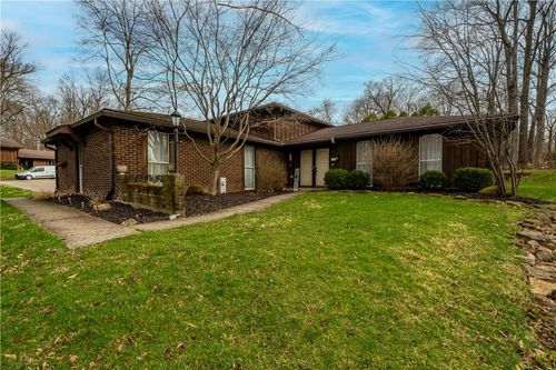 1412 Devoe Dr, Beavercreek, OH, 45434-6717 | Card Image