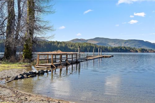 7302 Peri Rd, Lake Cowichan, BC, V0R | Card Image