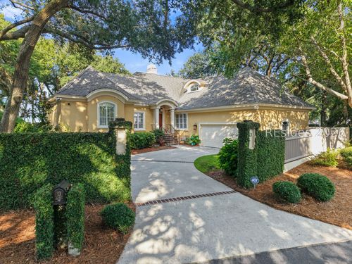 13 Ocean Pt N, Hilton Head Island, SC, 29928-3964 | Card Image
