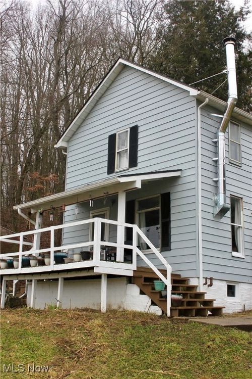 8087 Magnet Rd Ne, Minerva, OH, 44657-8752 | Card Image