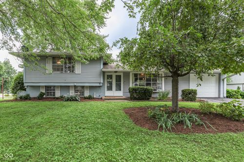 1110 Barefoot Trl, Greenwood, IN, 46142-5108 | Card Image