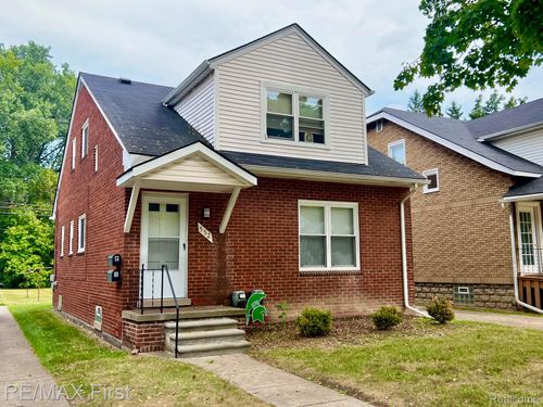 552 Laprairie St, Ferndale, MI, 48220-2593 | Card Image