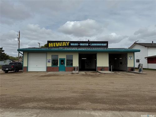 130 Railway Ave, Lanigan, SK, S0K2M0 | Card Image