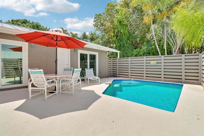 APT-7C - 1801 Us Highway 1, Condo with 2 bedrooms, 2 bathrooms and null parking in Jupiter FL | Image 6
