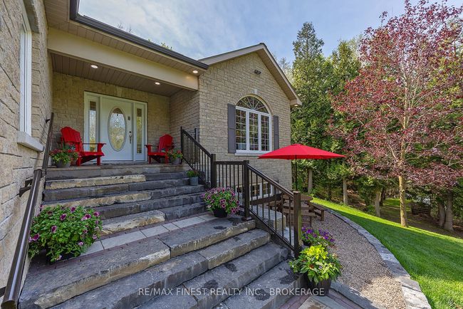 5885 Davey Dr, House other with 4 bedrooms, 4 bathrooms and 10 parking in Verona ON | Image 4