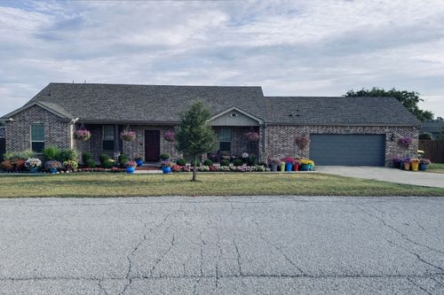5600 Thoms Ct, Fort Worth, TX, 76126-8380 | Card Image