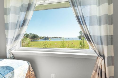 208 Iris Ln, Buchanan Dam, TX, 78609-4484 | Card Image