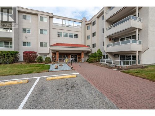 404-284 Yorkton Ave, Penticton, BC, V2A3V5 | Card Image