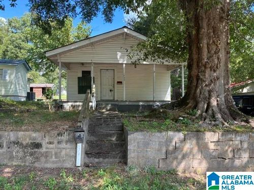 705 Pine St, JASPER, AL, 35501-3801 | Card Image