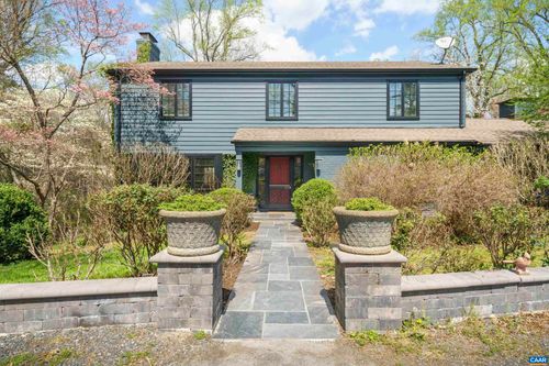 2220 Cornwall Rd, CHARLOTTESVILLE, VA, 22901-7708 | Card Image