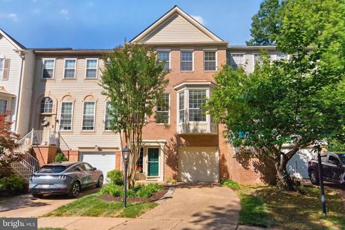 47644 Sandbank Sq, STERLING, VA, 20165-7464 | Card Image