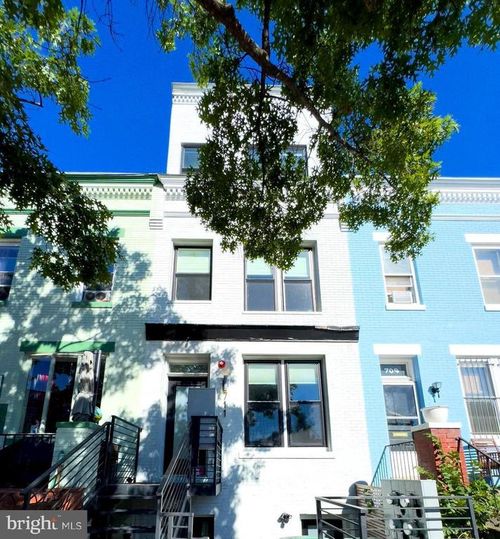 unit-4-711 15th St Ne, WASHINGTON, DC, 20002-6276 | Card Image