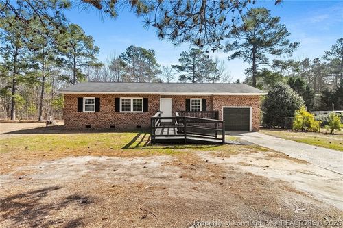 402 Gainey Road, Raeford, NC, 28376 | Card Image