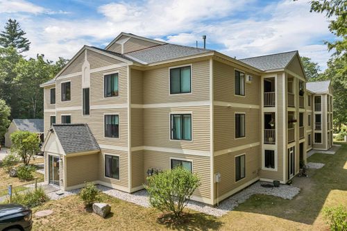 unit-92-19 Saco St, Center Conway, NH, 03813-4212 | Card Image