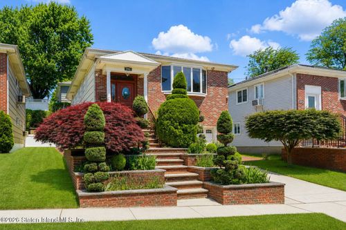 293 Lightner Ave, Staten Island, NY, 10314-5504 | Card Image