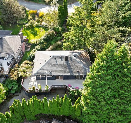 29 Bedard Cres, Port Moody, BC, V3H1P4 | Card Image