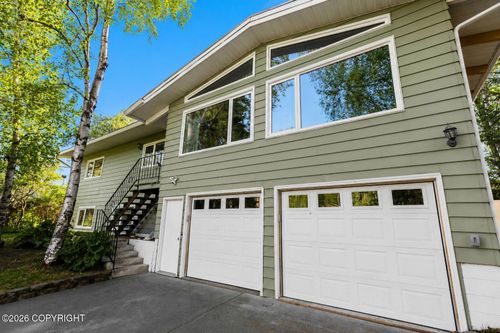 3711 Laron Lane, Anchorage, AK, 99504 | Card Image
