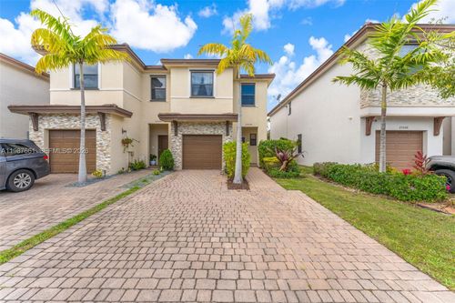 25034 Sw 107th Ct, Homestead, FL, 33032-6341 | Card Image