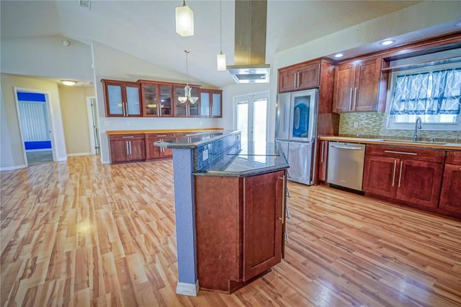 Beautiful flooring | Image 22
