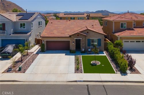 27428 Saginaw Dr, Menifee, CA, 92585 | Card Image