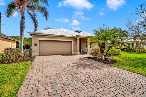 393 11th Square Sw, Vero Beach, FL, 32962 | Card Image