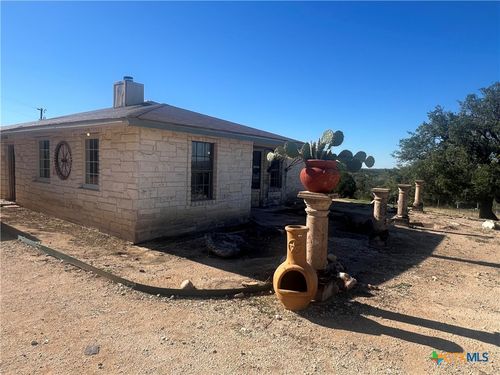 20239 Stillman Valley Rd, Florence, TX, 76527-3934 | Card Image