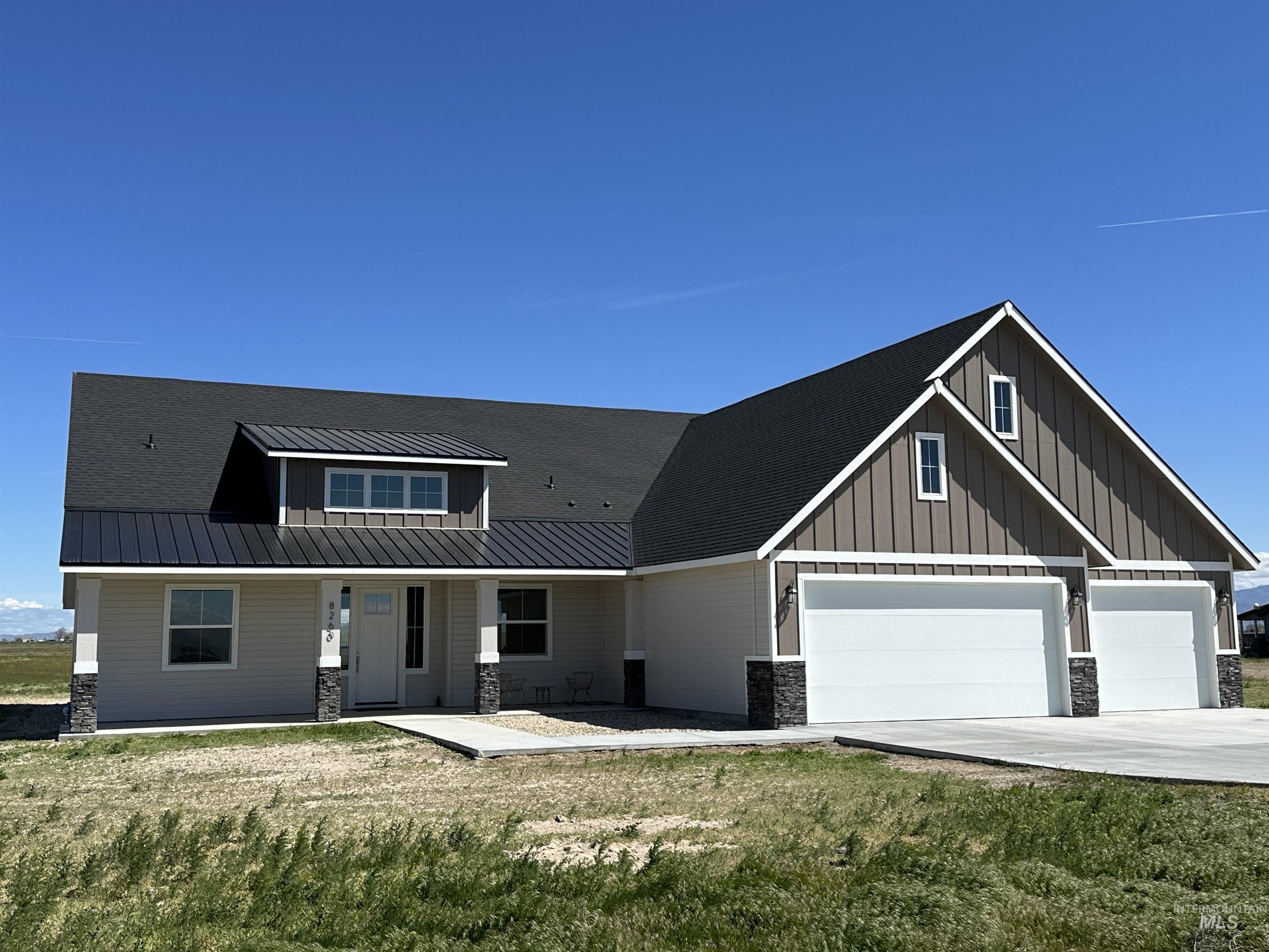 El Camino Ct, Mountain Home, ID 83647