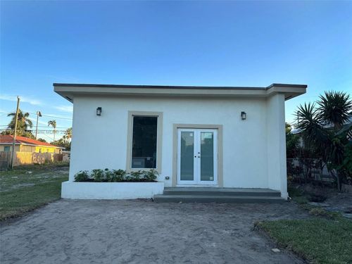1100 Highview Rd, Lantana, FL, 33462-5908 | Card Image