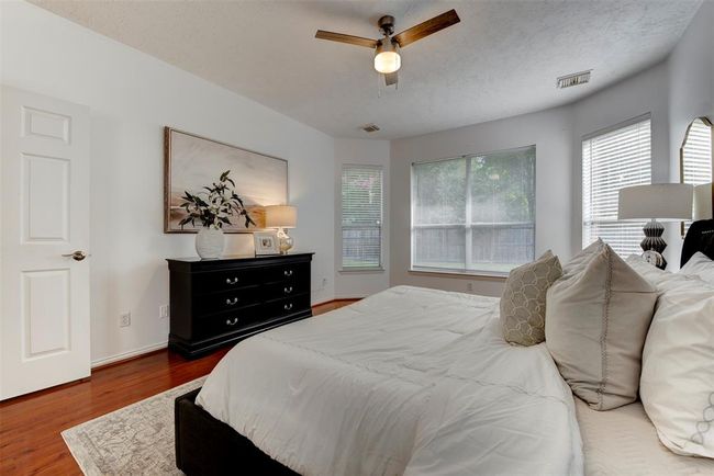 7810 Timber View Ct, House other with 4 bedrooms, 4 bathrooms and 2 parking in Houston TX | Image 34