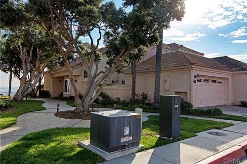 71 Tunapuna Ln, Coronado, CA, 92118-3506 | Card Image