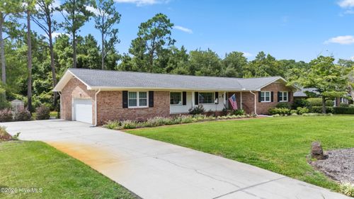 107 Brookshire Ln, Wilmington, NC, 28409-8003 | Card Image