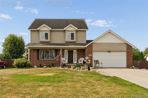 7124 Myers Dr, Davison, MI, 48423-2375 | Card Image