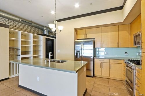 311-133 The Promenade N, Long Beach, CA, 90802-2479 | Card Image