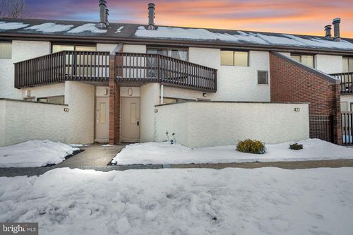 3-1075 Lancaster Boulevard Boulevard, Mechanicsburg, PA, 17055 | Card Image