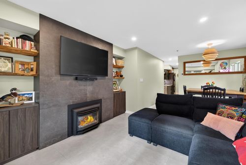 104-828 W 14th Ave, Vancouver, BC, V5Z1R1 | Card Image