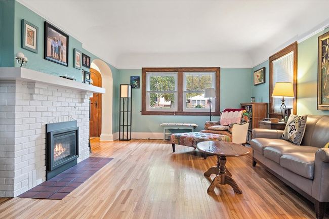1109 S Fell Ave, House other with 2 bedrooms, 2 bathrooms and null parking in Normal IL | Image 5
