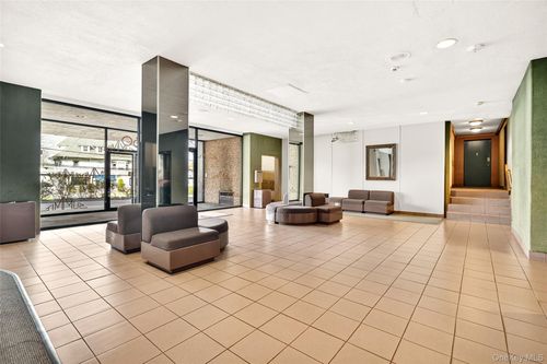 apt-122-360 Westchester Ave, Port Chester, NY, 10573-3800 | Card Image