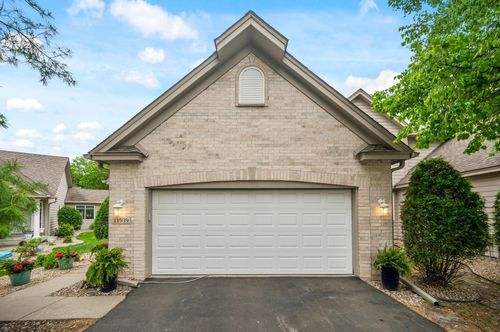 11939 Tiffany Ln, Eden Prairie, MN, 55344-5384 | Card Image
