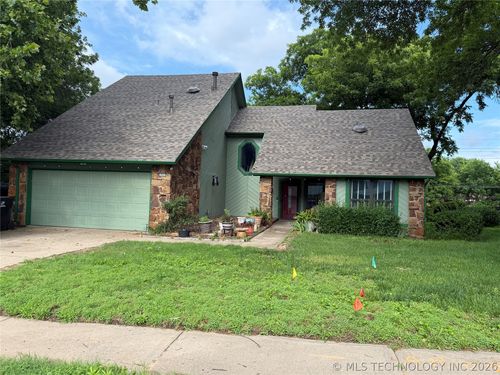 2905 S Aspen Court, Broken Arrow, OK, 74012 | Card Image