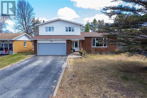 25 Goodman Ave, Espanola, ON, P5E1A5 | Card Image