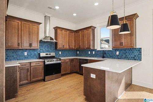 141 Huntley Ridge Dr, PELHAM, AL, 35124-4035 | Card Image