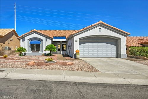 10020 Villa Ridge Dr, Las Vegas, NV, 89134-7636 | Card Image