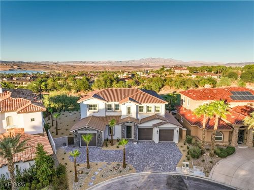 8 Rue Du Ville Way, Henderson, NV, 89011-2200 | Card Image